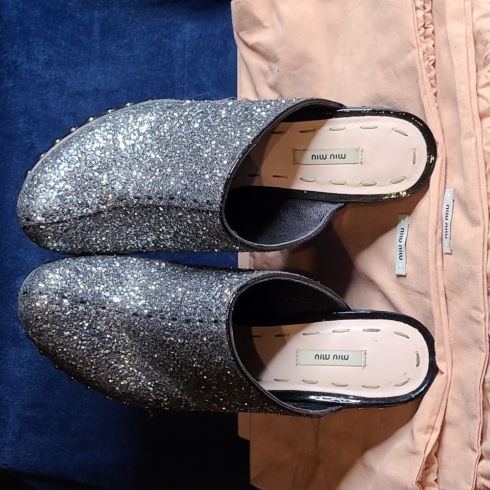 GLITTER 3 - Picture 2 of 4